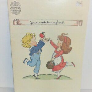 1983 1st Ed Precious Moments A MERRY MOUSE 16 Patterns Plastic Canvas